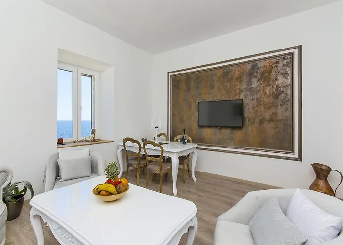 Villa Lighthouse Grebeni *