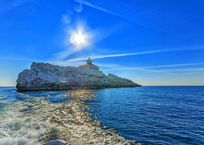 Villa Lighthouse Grebeni *